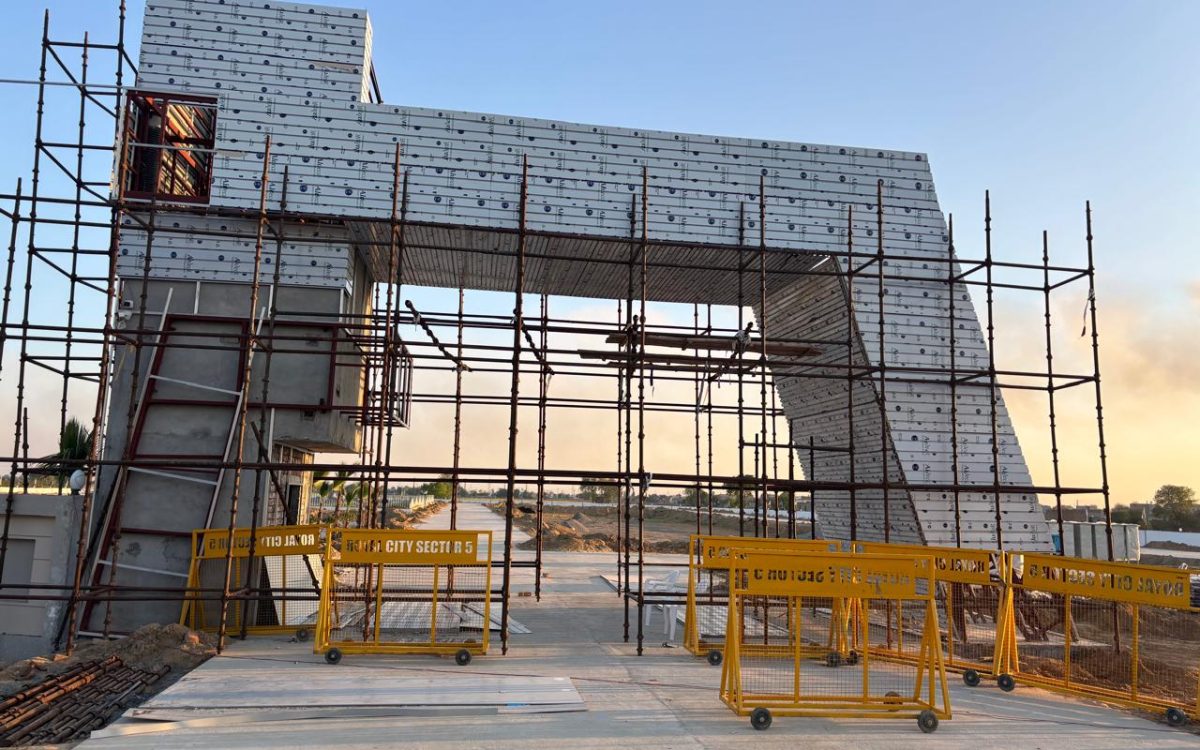 WhatsApp Image 2025-08-15 at 7.32.47 PM